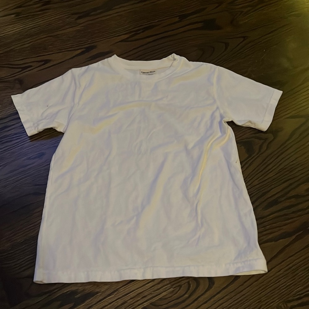 Hanes T-shirt
